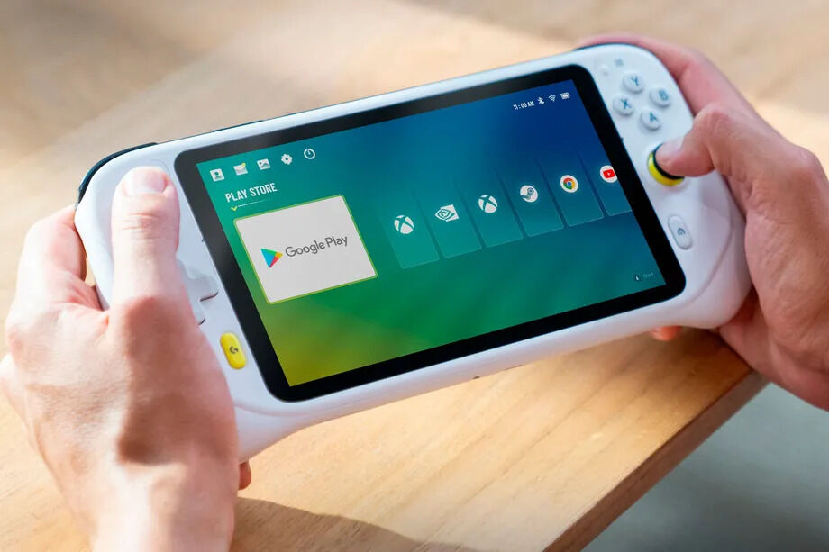 Logitech's Android Handheld Game Console Leaked, More Switch Than Steam  Deck