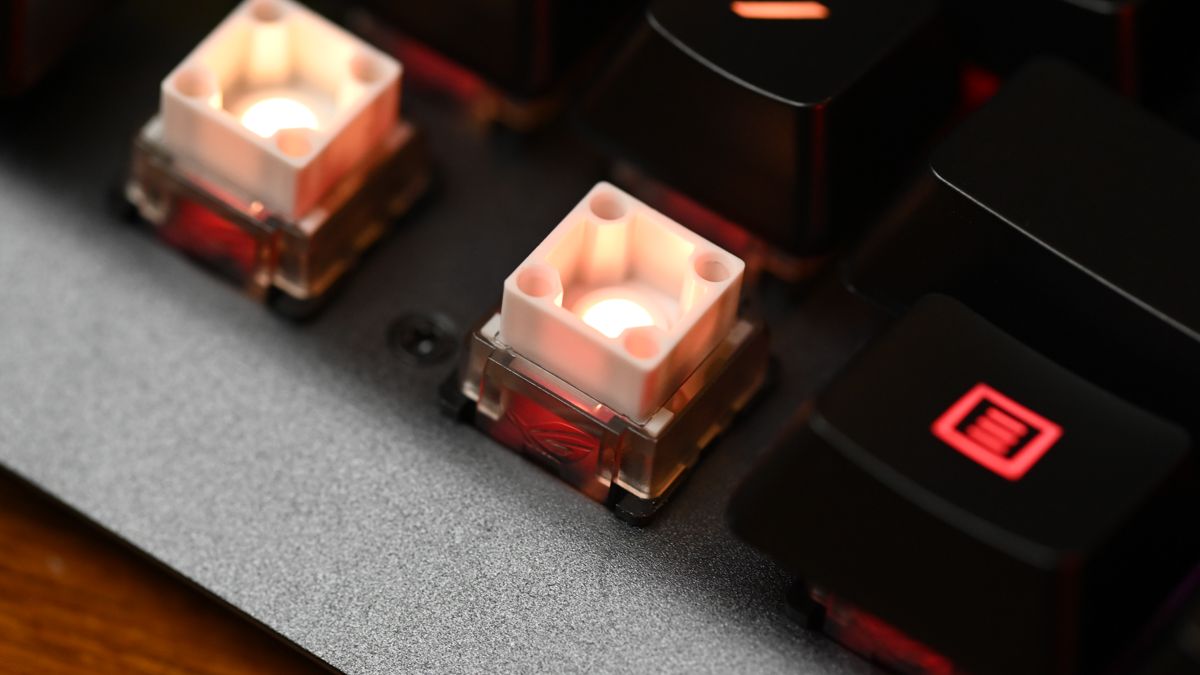 ROG RX Switches Keyboards (2)