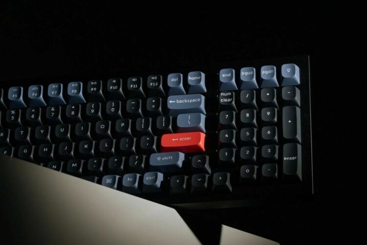 OnePlus Touts ‘Fully Customisable' Mechanical Keyboard With Keychron