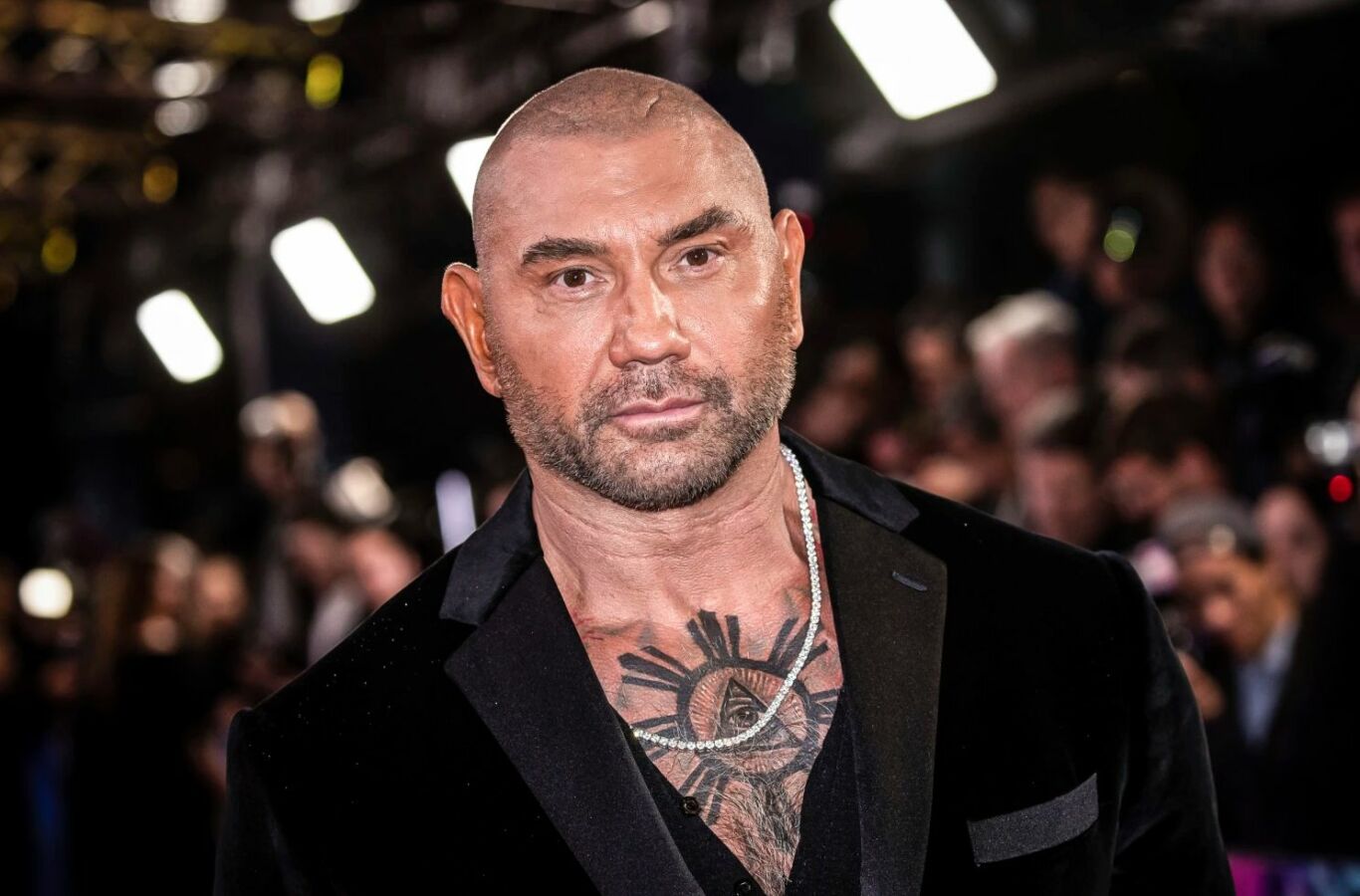 Should Dave Bautista play Bane in the new DCU? : r/batman