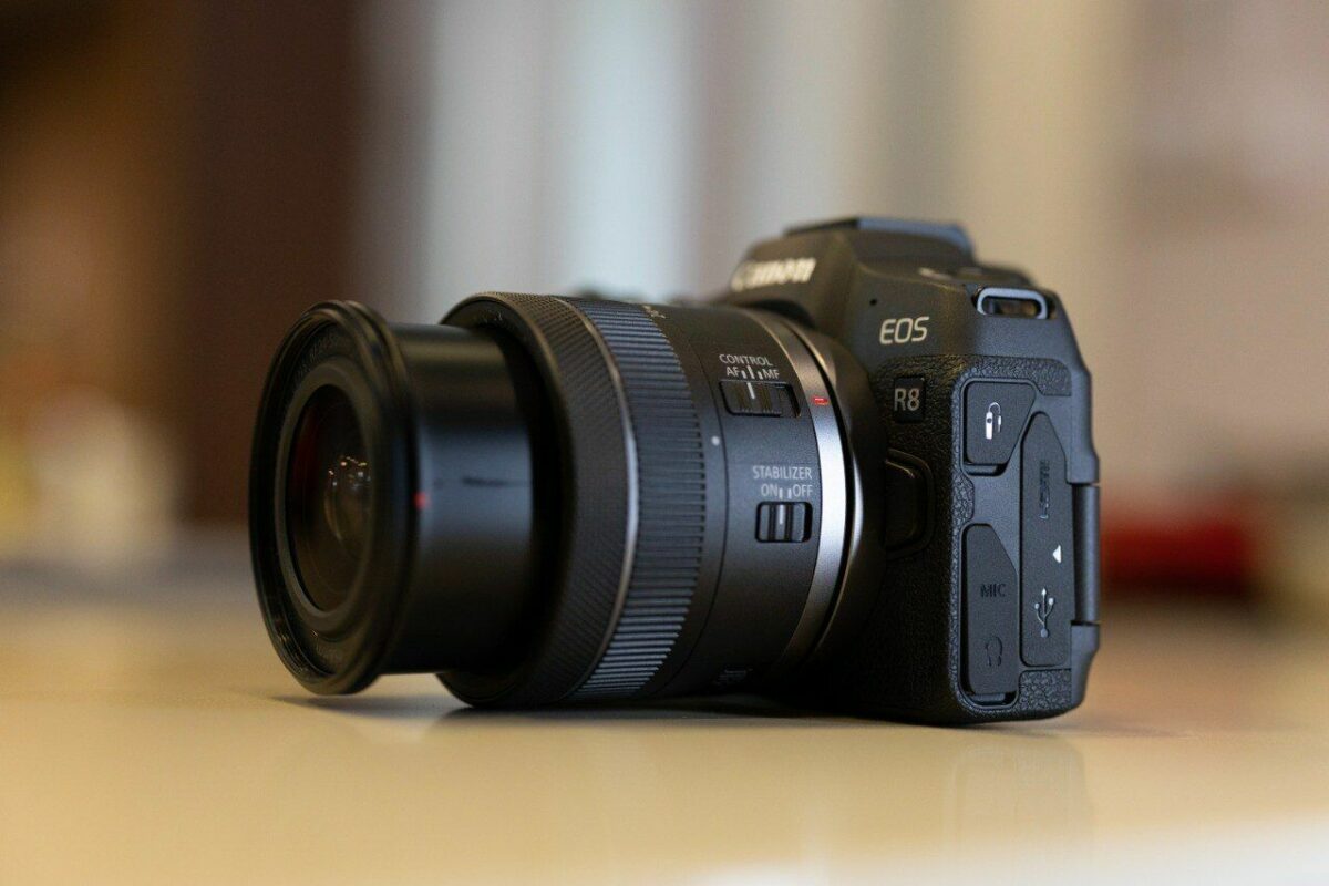 Canon EOS R8