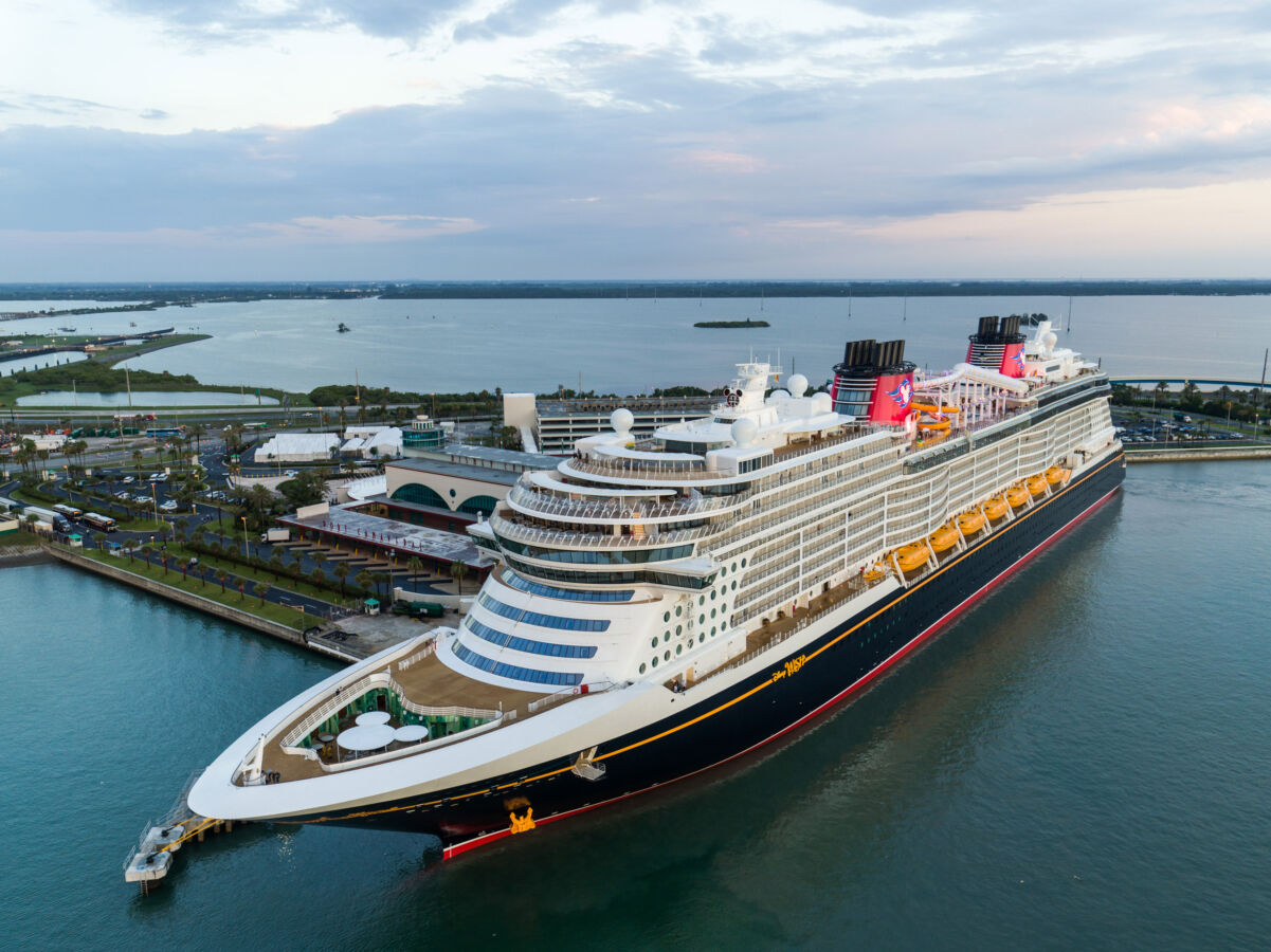 Disney Cruise Line Singapore (2)
