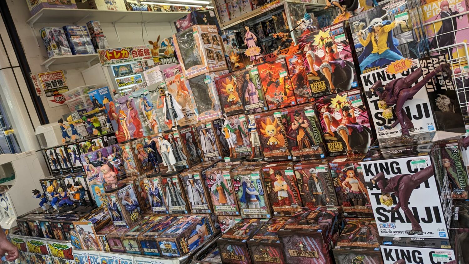 Cheap anime shop figures akihabara