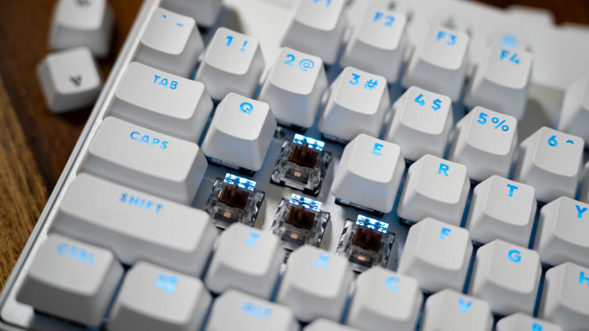 Geek Review: Logitech G Pro X TKL Gaming Keyboard & Superlight 2 Lightspeed Mouse (6)