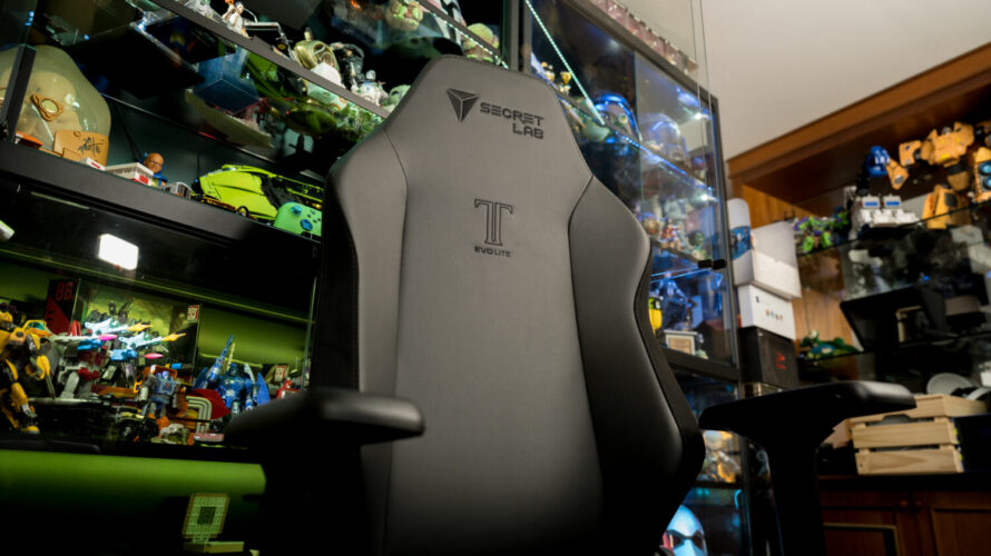 Secretlab TITAN Evo Lite Gaming Chair – Review | Geek Culture