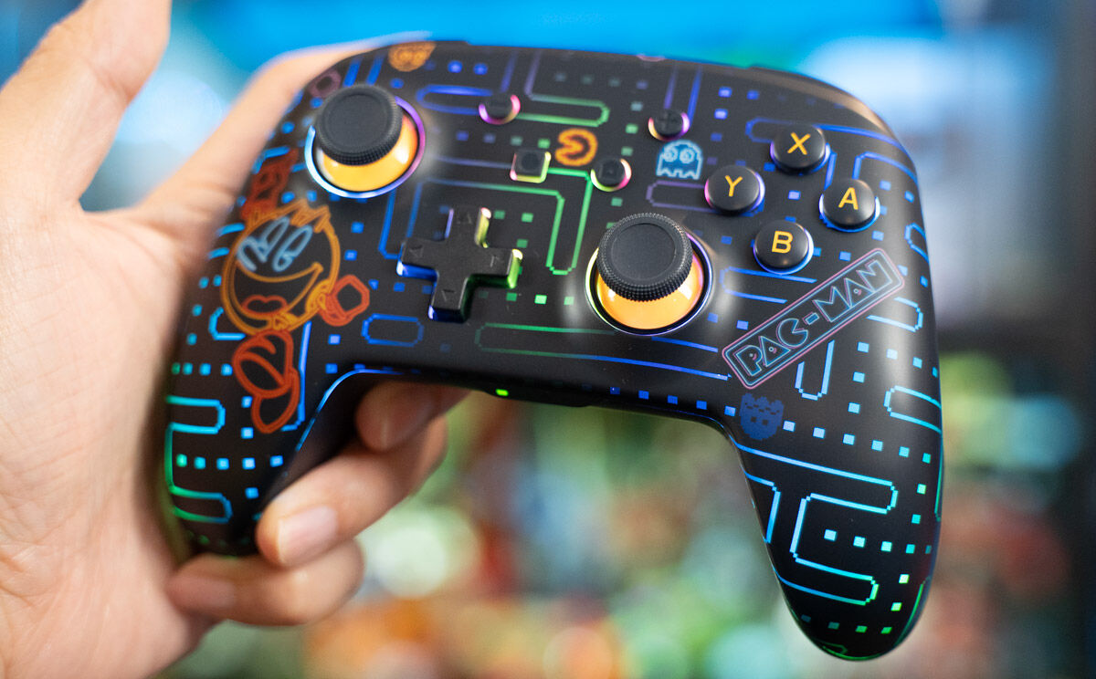 Geek Giveaway: PowerA PAC-MAN Retro Nintendo Switch Controller & Protection Case 8 Geek Giveaway: PowerA PAC-MAN Retro Nintendo Switch Controller & Protection Case-