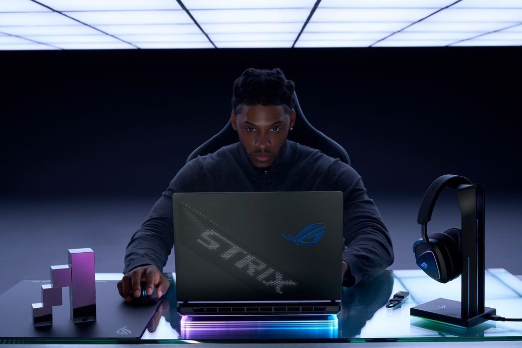 ROG Strix Scar 16/18