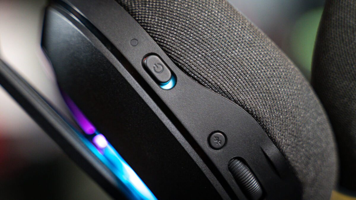 Logitech G522 LIGHTSPEED Wireless Gaming Headset Review (2)