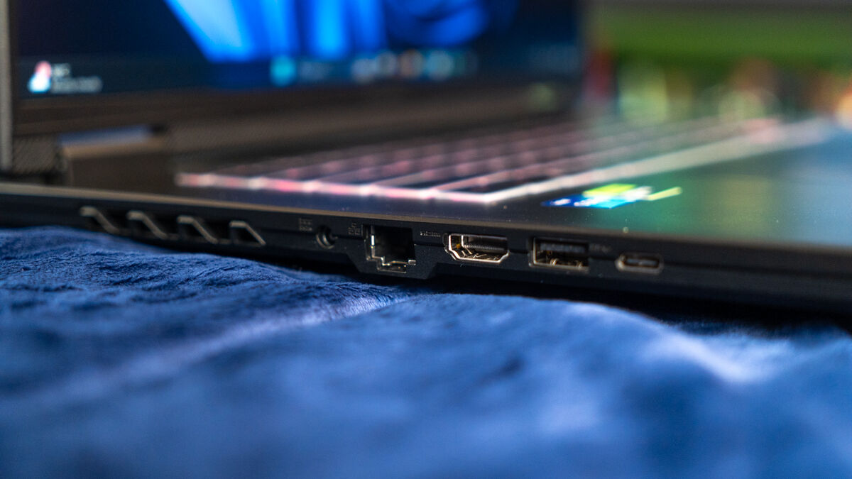GIGABYTE GAMING A16 (2)