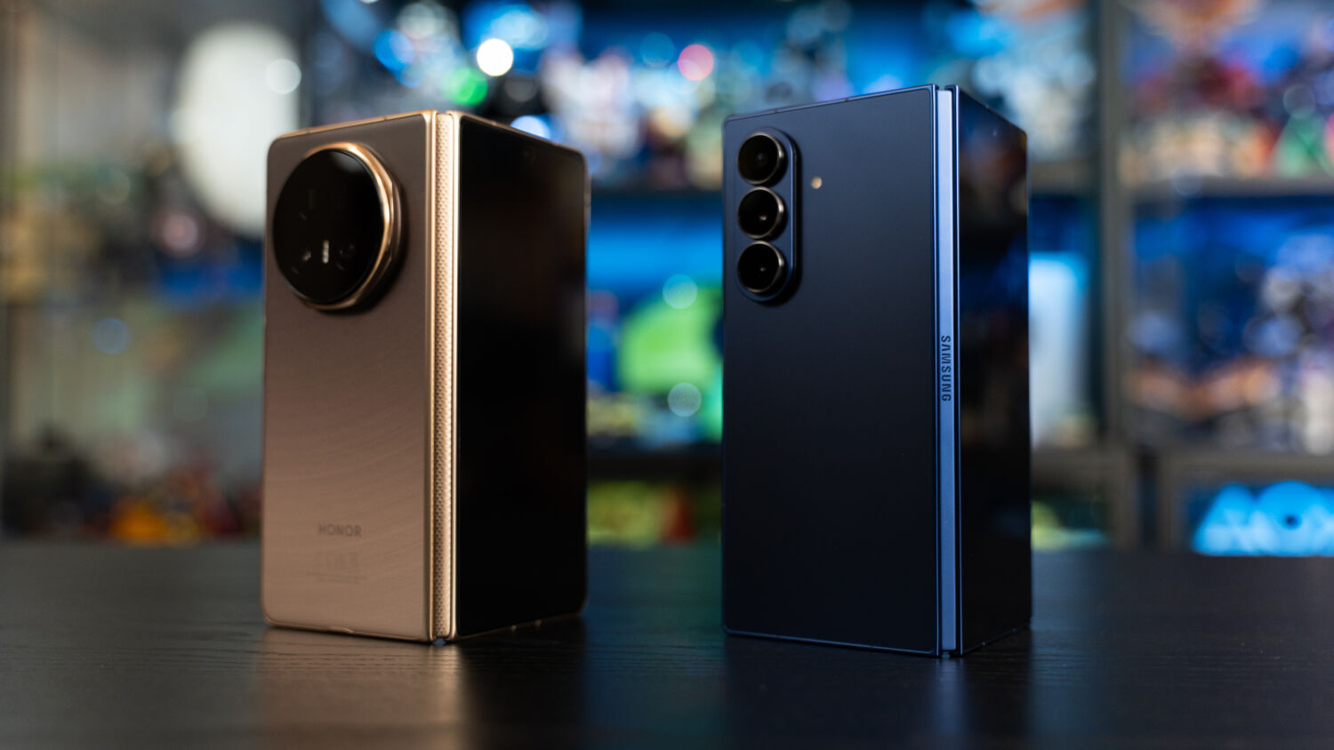 Samsung Galaxy Z Fold 7 Vs. Honor Magic V5