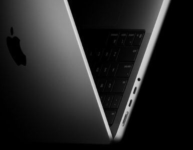 Apple M5 MacBook Pro