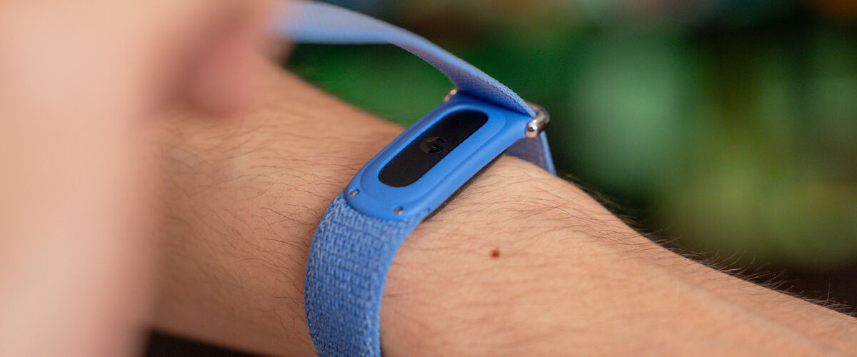 Fitbit air